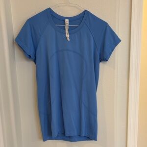 lululemon athletica Swiftly Tech Short Sleeve Blue Shirt, size 10